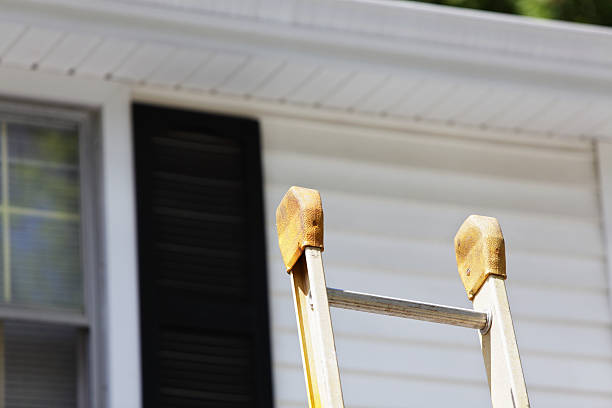 How To Choose The Right Materials for Your Siding Installation in 'Hurricane, UT